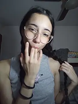 isaaabelaaa online show from 14, 4, 2026