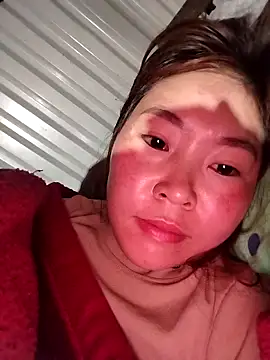 Snapshot of Yiyoongg chatting on 12, 2, 2026 Yiyoongg online show from 12, 2, 2026