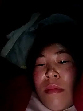 Snapshot of Yiyoongg chatting on 1, 3, 2026 Yiyoongg online show from 1, 3, 2026