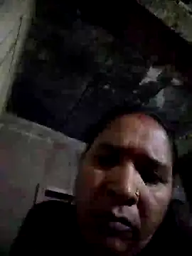 Snapshot of Loomaraj chatting on 8, 6, 2026 Loomaraj online show from 8, 6, 2026