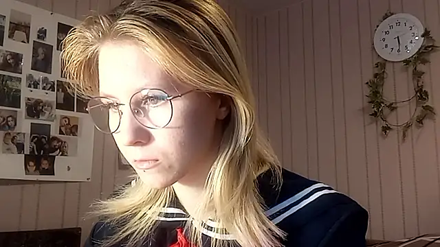 RunawayBr1de online show from 17, 2, 2026