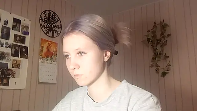 RunawayBr1de online show from 27, 2, 2026