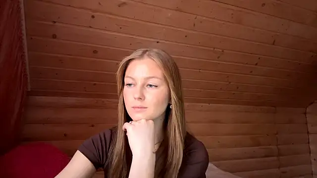 Snapshot of TessSamul chatting on 17, 5, 2026 TessSamul online show from 17, 5, 2026