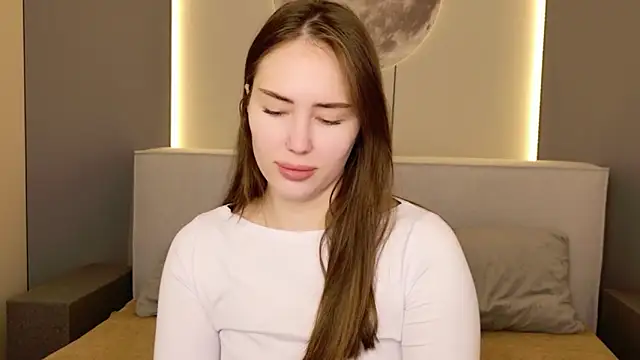 Arielle Vade online show from 26, 3, 2026