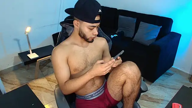 Xanderstone00 online show from 23, 3, 2026