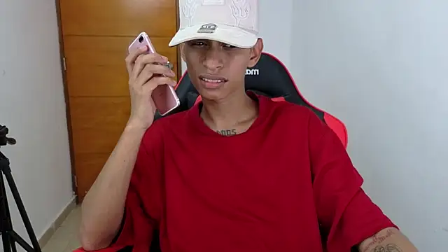 Niklausxxx online show from 10, 2, 2026