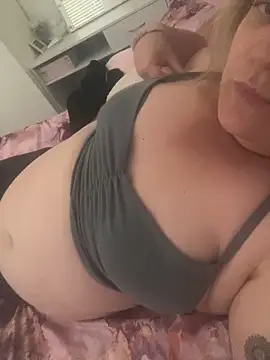 Piper Milf 36 online show from 8, 5, 2026