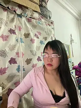 Strawberry-wet online show from 14, 3, 2026