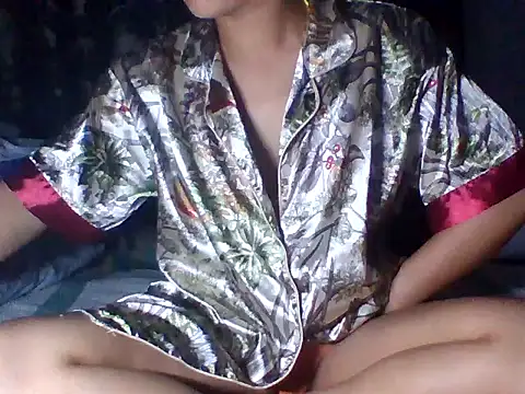 Hot newbabe18 online show from 25, 2, 2026