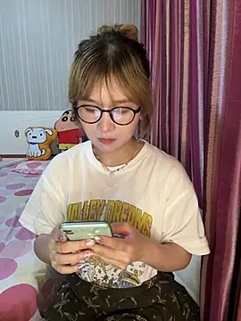 Snapshot of A-cola chatting on 14, 7, 2026 A-cola online show from 14, 7, 2026