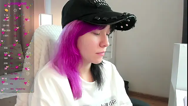 Snapshot of EmilyTrase chatting on 30, 6, 2026 EmilyTrase online show from 30, 6, 2026