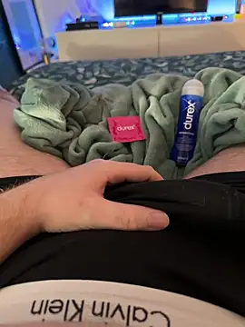 Snapshot of Thomascrtz chatting on 14, 3, 2026 Thomascrtz online show from 14, 3, 2026