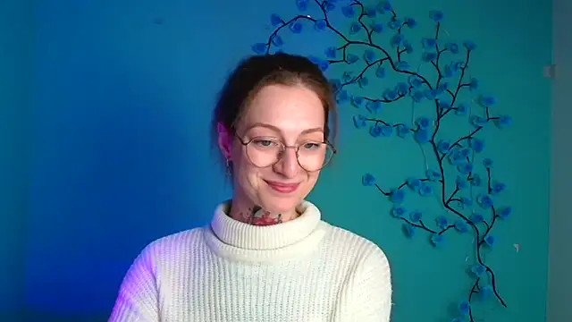 Esmi Winter online show from 15, 3, 2026