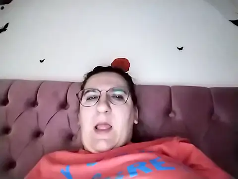 Snapshot of dana92vat chatting on 2, 3, 2026 dana92vat online show from 2, 3, 2026