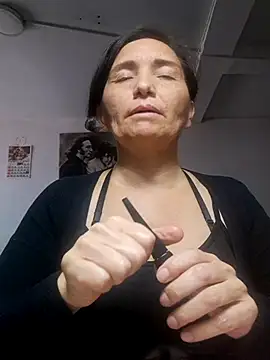 Alexamontiel  online show from 11, 2, 2026