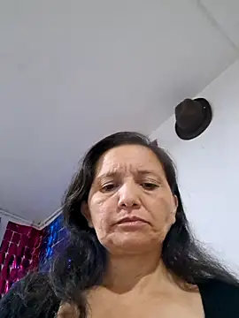 Alexamontiel  online show from 24, 3, 2026