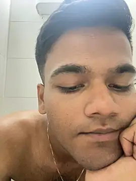 Dazzling dude online show from 8, 4, 2026