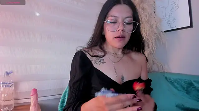 Lanadelrey 1 online show from 13, 2, 2026