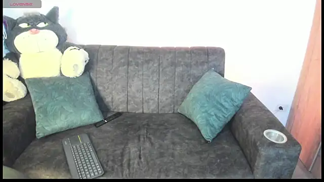 Snapshot of velmoon chatting on 4, 5, 2026 velmoon online show from 4, 5, 2026