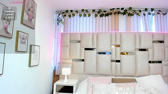 Snapshot of Maya-jhons chatting on 10, 2, 2026 Maya-jhons online show from 10, 2, 2026