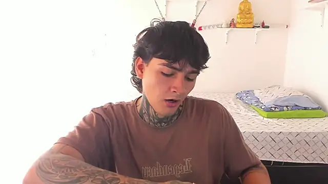 Snapshot of Your_Tao chatting on 25, 2, 2026 Your Tao online show from 25, 2, 2026