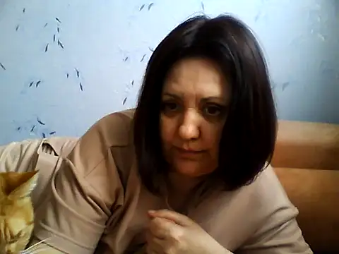 LockyCharm111 online show from 5, 4, 2026