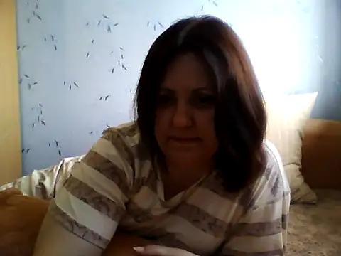 LockyCharm111 online show from 24, 6, 2026