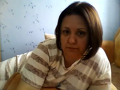 LockyCharm111 online show from 24, 7, 2026