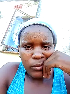 Snapshot of MrsTrina chatting on 25, 2, 2026 MrsTrina online show from 25, 2, 2026