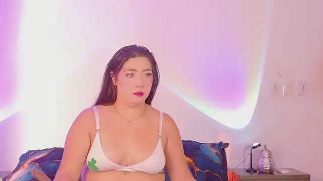 Snapshot of Hannah-Prada chatting on 24, 6, 2026 Hannah-Prada online show from 24, 6, 2026