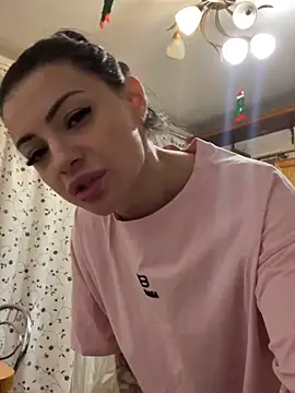 Snapshot of Layana_Ro chatting on 16, 2, 2026 Layana Ro online show from 16, 2, 2026