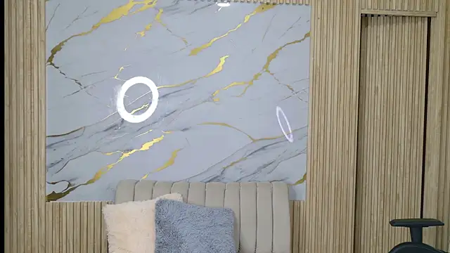 Sophie19   online show from 15, 4, 2026