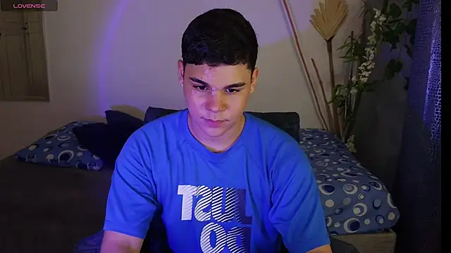 eithan jonnes online show from 16, 4, 2026