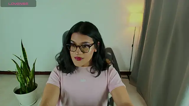 Snapshot of succubus_Vitta chatting on 22, 6, 2026 succubus Vitta online show from 22, 6, 2026