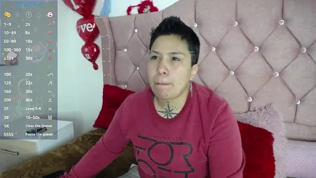 Snapshot of nat_evans8 chatting on 14, 6, 2026 nat evans8 online show from 14, 6, 2026