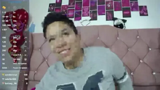 Snapshot of nat_evans8 chatting on 16, 6, 2026 nat evans8 online show from 16, 6, 2026