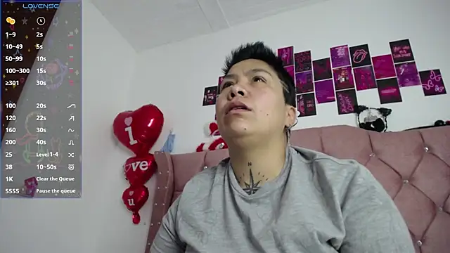 Snapshot of nat_evans8 chatting on 18, 6, 2026 nat evans8 online show from 18, 6, 2026
