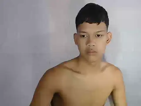Snapshot of UrAsian_Turjak chatting on 24, 4, 2026 UrAsian Turjak online show from 24, 4, 2026
