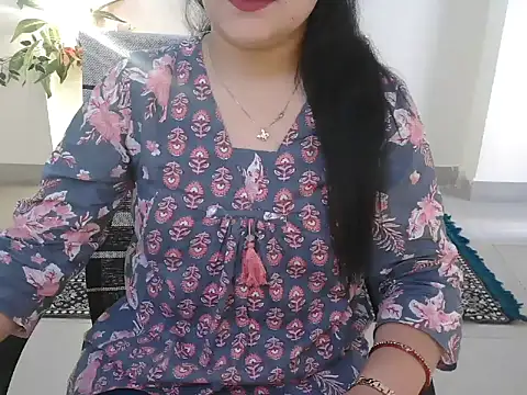 Snapshot of _chitranshi chatting on 20, 4, 2026 chitranshi online show from 20, 4, 2026