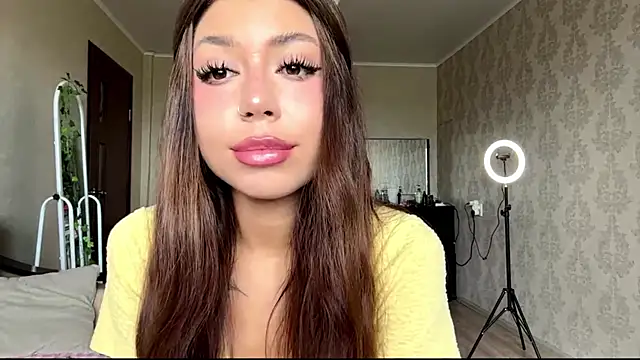 You Club Winx online show from 5, 6, 2026