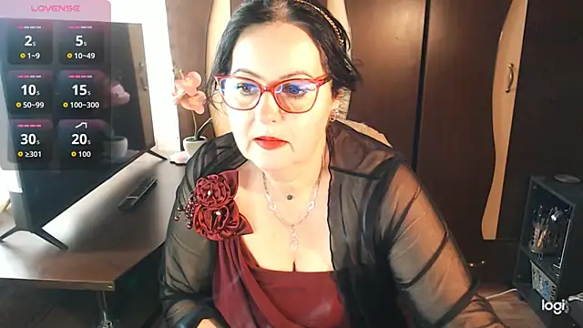 Snapshot of exiMIlf chatting on 1, 3, 2026 exiMIlf online show from 1, 3, 2026