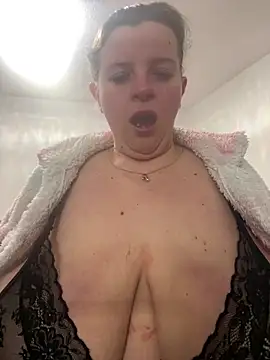 Snapshot of Laura-Loveyou chatting on 27, 2, 2026 Laura-Loveyou online show from 27, 2, 2026