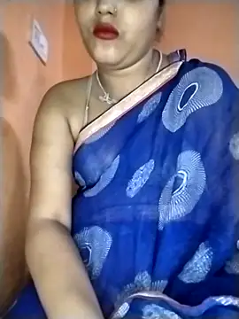 Snapshot of Nency_Love143 chatting on 18, 4, 2026 Nency Love143 online show from 18, 4, 2026