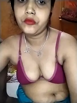Snapshot of Nency_Love143 chatting on 4, 5, 2026 Nency Love143 online show from 4, 5, 2026