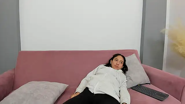 Gaia n Nix online show from 16, 5, 2026