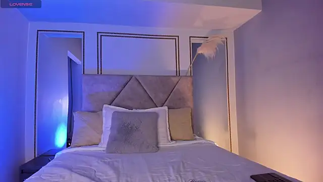 KaattyDoll online show from 10, 4, 2026