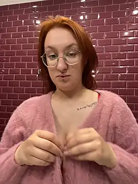 SpicyFox  online show from 16, 7, 2026