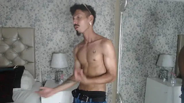 NoaahTylor online show from 8, 3, 2026