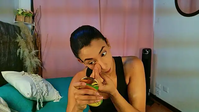 Snapshot of MelanyStone_ chatting on 24, 2, 2026 MelanyStone online show from 24, 2, 2026