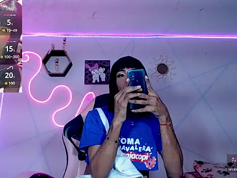 Snapshot of Violeta_R_ chatting on 20, 2, 2026 Violeta R online show from 20, 2, 2026